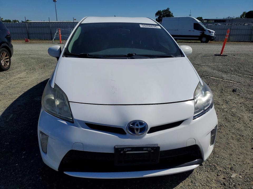 Photo 5 from auction – 2013 TOYOTA PRIUS with VIN JTDKN3DU9D5584061