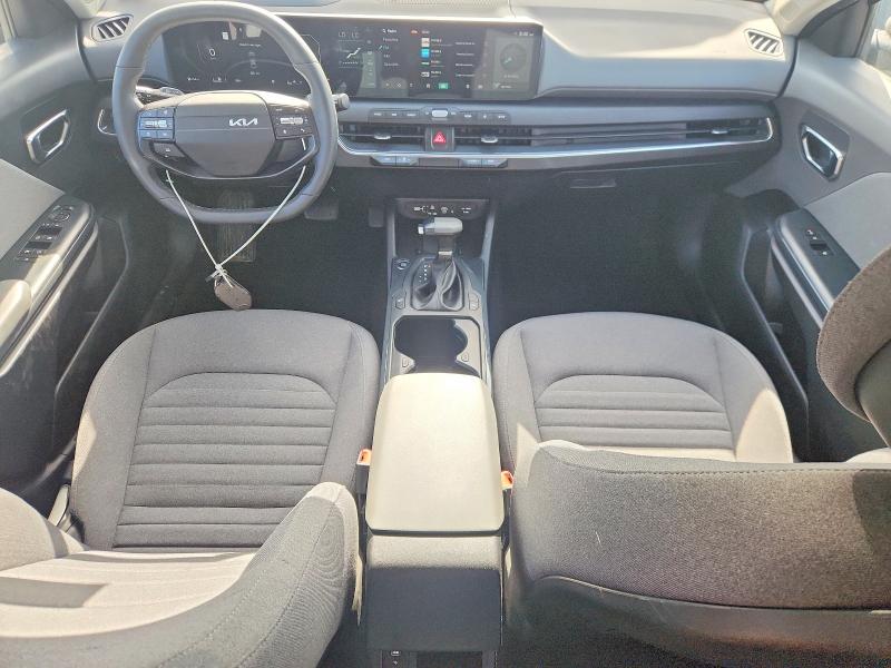 Photo 8 from auction – 2025 KIA K4 with VIN 3KPFU4DE5SE137781