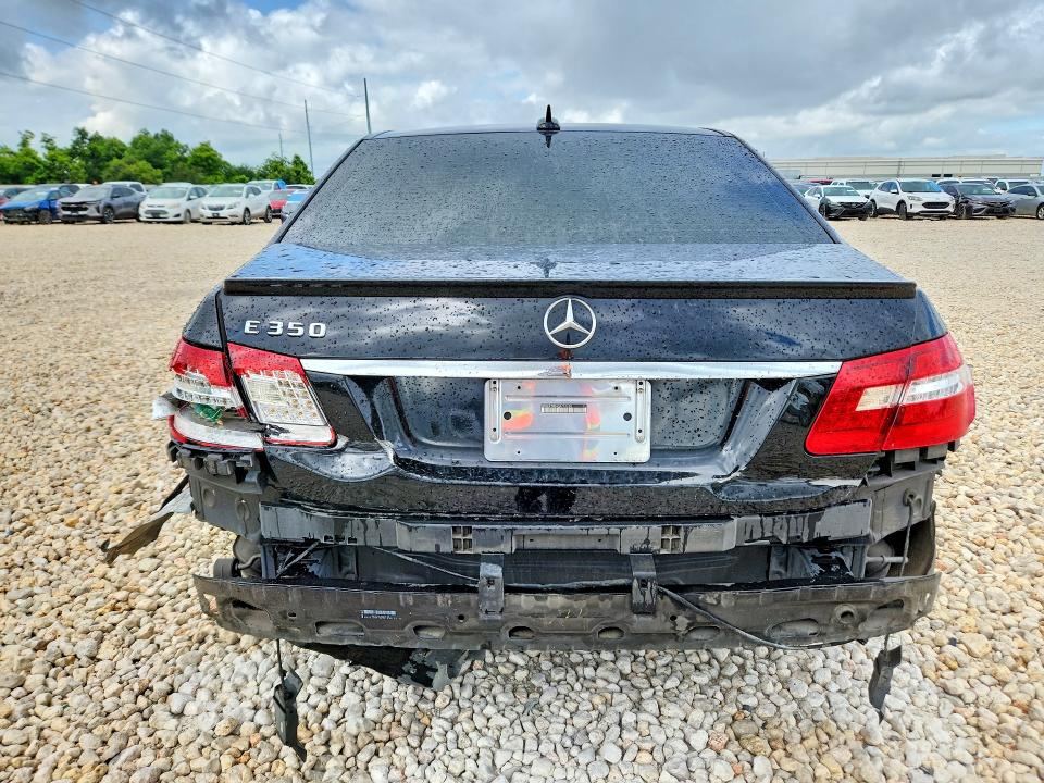 Photo 6 from auction – 2013 MERCEDES-BENZ E with VIN WDDHF5KB4DA701658