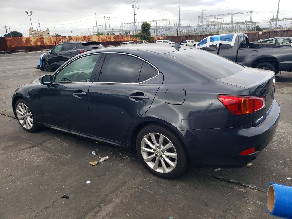 Photo 2 from auction – 2010 LEXUS IS with VIN JTHBF5C24A2094325