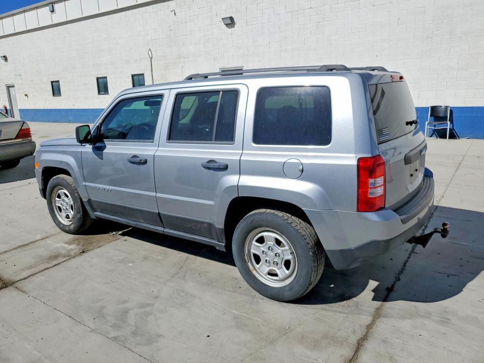 Photo 2 from auction – 2015 JEEP PATRIOT with VIN 1C4NJPBA4FD191103