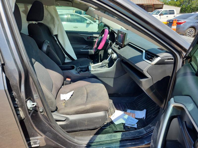 Photo 7 from auction – 2021 TOYOTA RAV4 with VIN 2T3H1RFV8MW140046