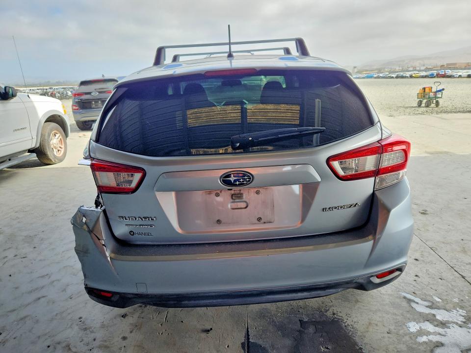 Zdjęcie 6 z aukcji – 2018 SUBARU IMPREZA z VIN 4S3GTAA60J3739206