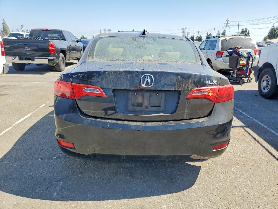 Photo 6 from auction – 2013 ACURA ILX with VIN 19VDE1F79DE013610