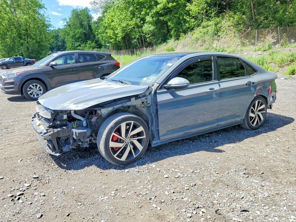 VOLKSWAGEN JETTA 2019 with VIN 3VW5T7BU7KM258762 - Photo from auction