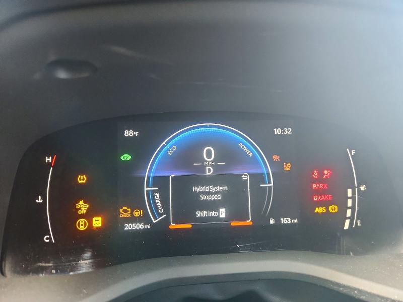 Photo 9 from auction – 2026 TOYOTA CAMRY with VIN 4T1DAACK2TU221657