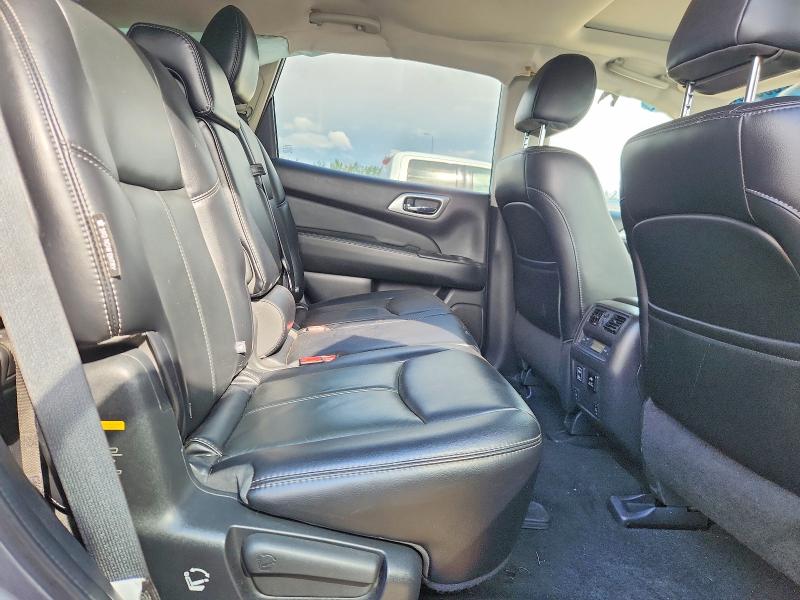 Photo 11 from auction – 2018 NISSAN PATHFINDER with VIN 5N1DR2MM7JC631100