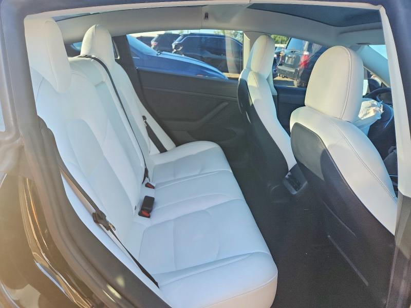 Photo 10 from auction – 2022 TESLA MODEL 3 with VIN 5YJ3E1EB8NF203063
