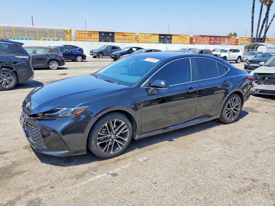 Photo 1 from auction – 2025 TOYOTA CAMRY with VIN 4T1DAACK9SU059623