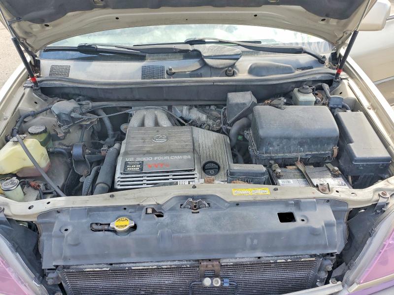 Photo 12 from auction – 2000 LEXUS RX with VIN JT6GF10UXY0077726