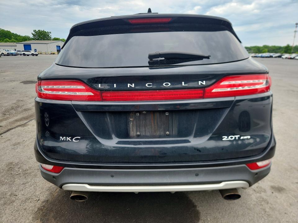 Photo 6 from auction – 2017 LINCOLN MKC with VIN 5LMCJ1D95HUL31694