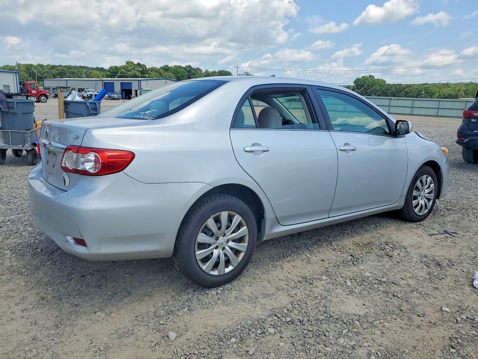 Photo 3 from auction – 2013 TOYOTA COROLLA with VIN 5YFBU4EE9DP219415