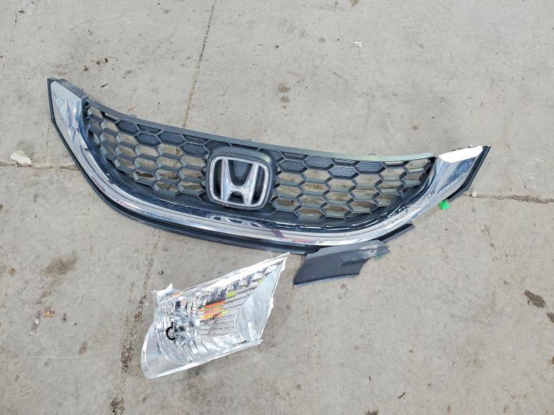 صورة رقم 12 من المزاد - 2015 HONDA CIVIC مع VIN 19XFB2F74FE209617
