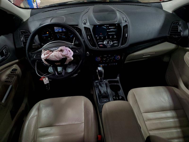 صورة رقم 8 من المزاد - 2019 FORD ESCAPE مع VIN 1FMCU9J90KUB61135