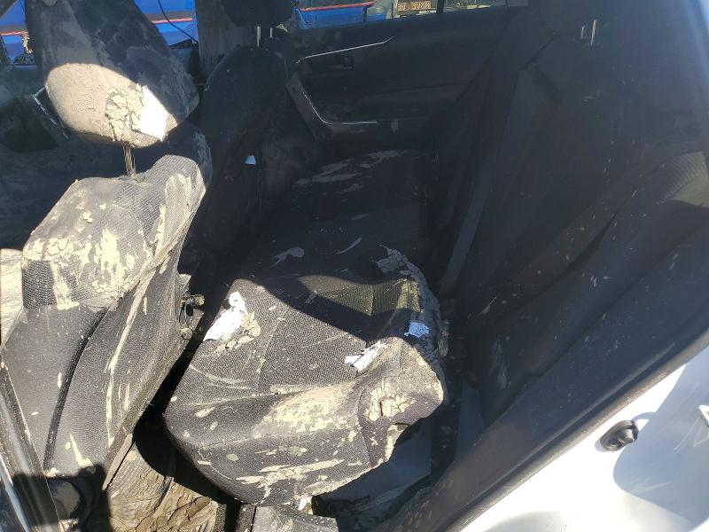 Photo 11 from auction – 2019 TOYOTA RAV4 with VIN 2T3H1RFV0KW031433
