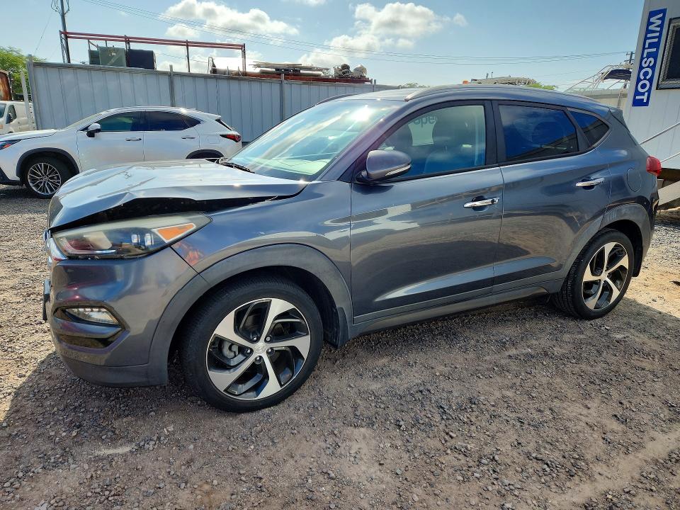 HYUNDAI TUCSON 2016 with VIN KM8J33A24GU203467 - Photo from auction