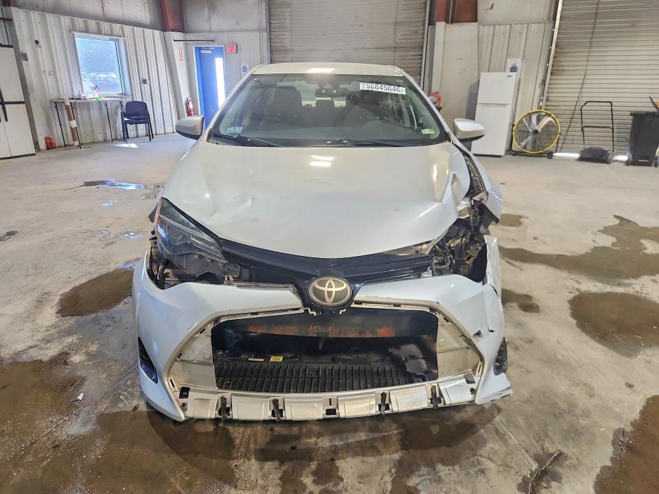 Photo 5 from auction – 2018 TOYOTA COROLLA with VIN 2T1BURHE5JC017420