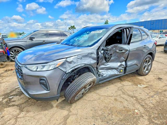 FORD ESCAPE 2025 with VIN 1FMCU9MN5SUB62015 - Photo from auction