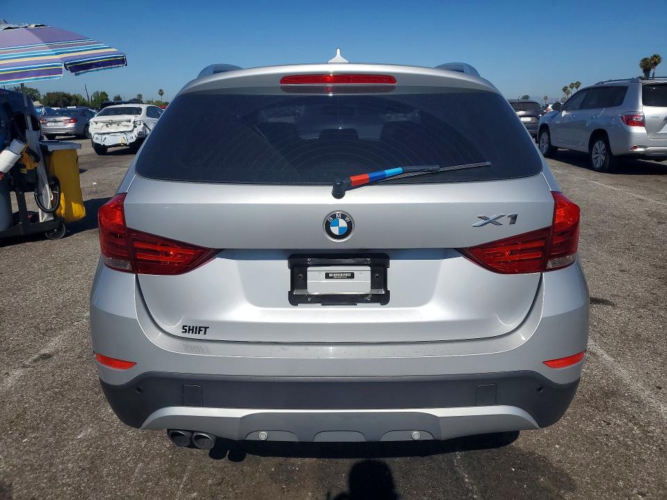 Photo 6 from auction – 2015 BMW X1 with VIN WBAVM1C52FV315575