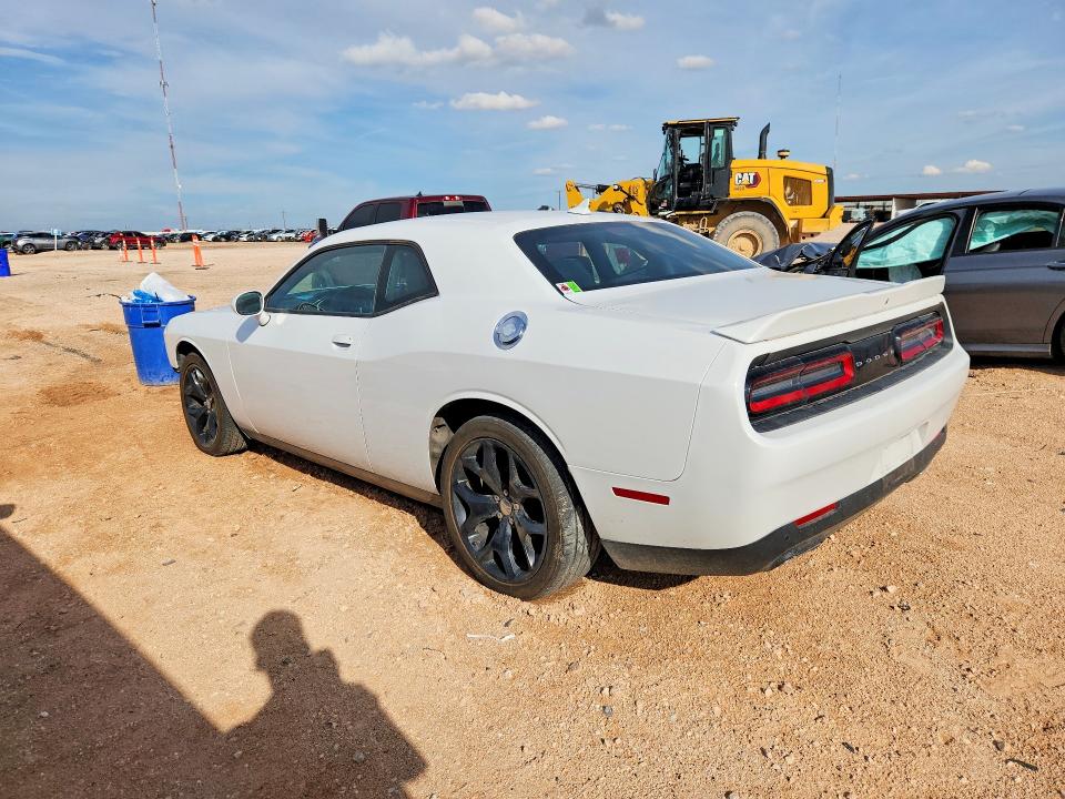Photo 2 from auction – 2018 DODGE CHALLENGER with VIN 2C3CDZAG5JH132433