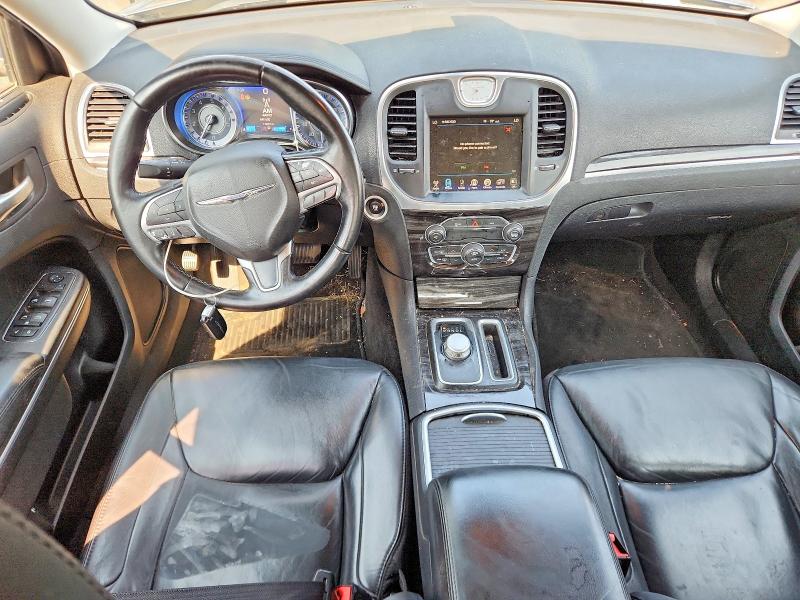 Photo 8 from auction – 2015 CHRYSLER 300 with VIN 2C3CCAAG6FH930371