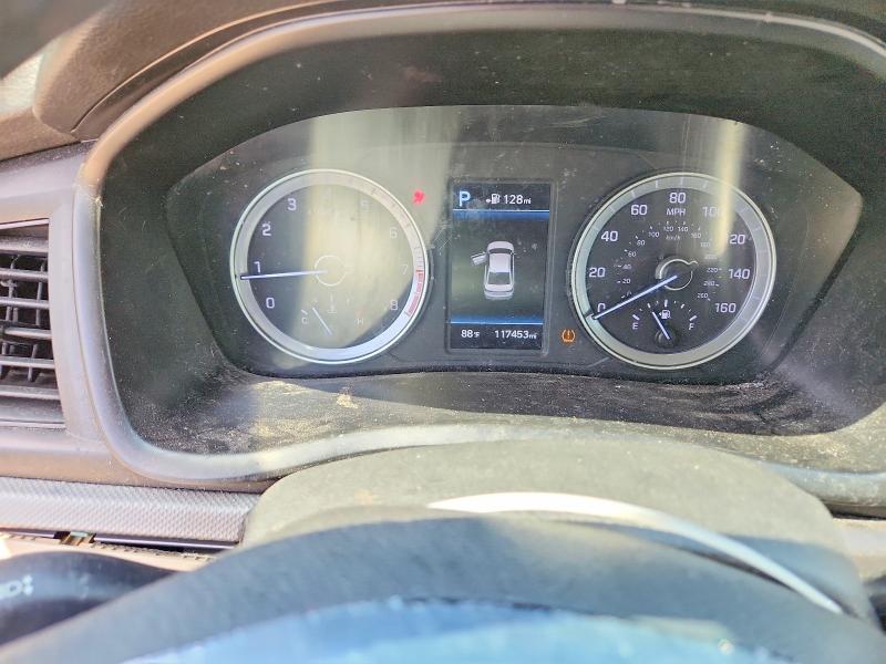 Photo 9 from auction – 2018 HYUNDAI SONATA with VIN 5NPE34AF1JH620528