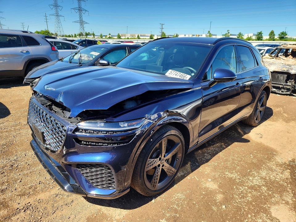 2025 GENESIS GV70
