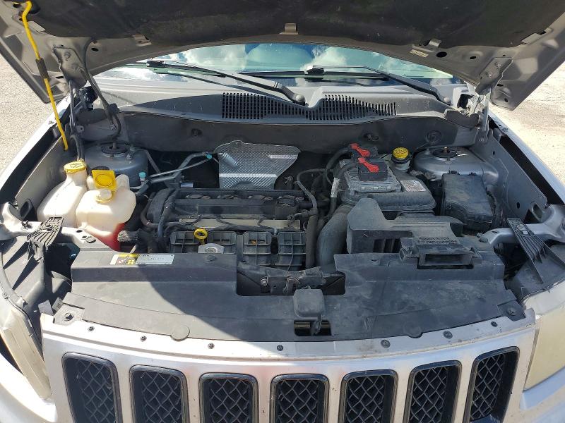 Photo 12 from auction – 2015 JEEP COMPASS with VIN 1C4NJCBA3FD210989