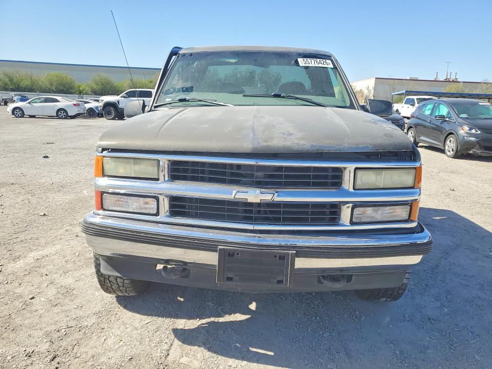 Photo 5 from auction – 1998 CHEVROLET GMT-400 with VIN 2GCEK19R8W1247027