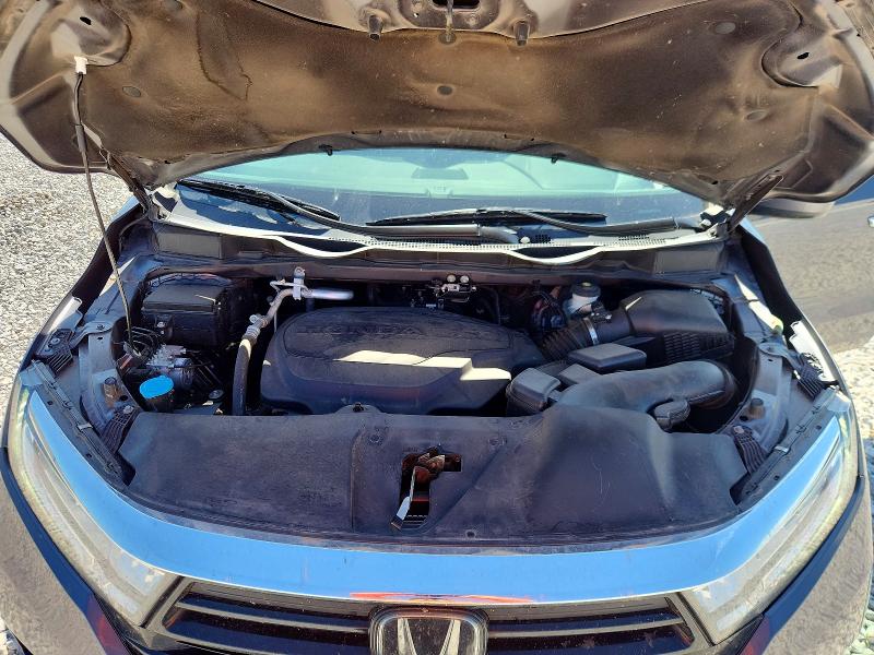 Photo 12 from auction – 2021 HONDA ODYSSEY with VIN 5FNRL6H77MB025570