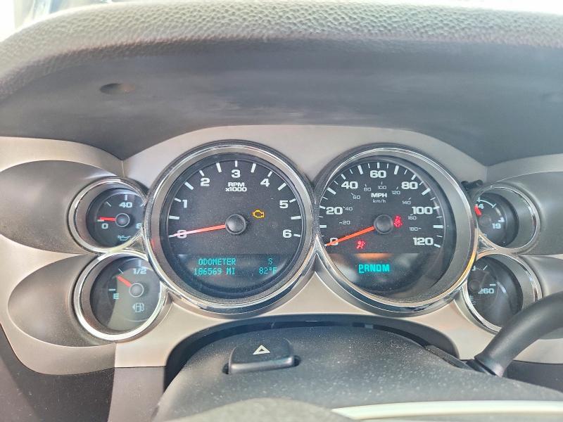 Photo 9 from auction – 2011 GMC SIERRA with VIN 1GTR2VE32BZ381169