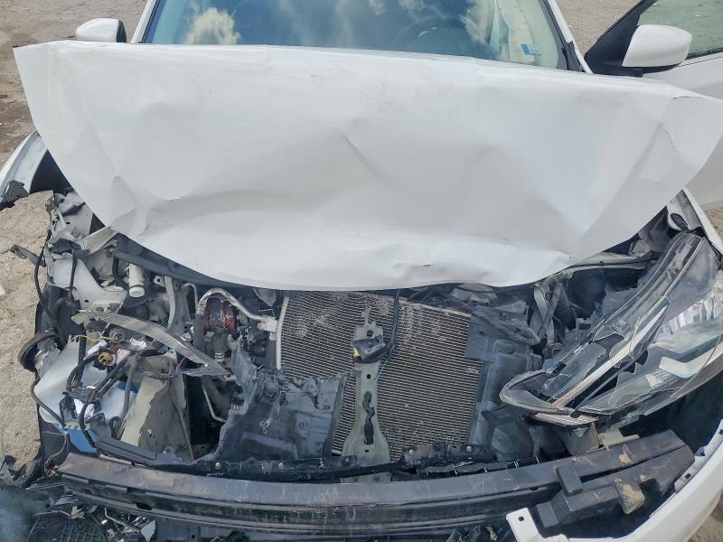 Photo 11 from auction – 2017 NISSAN SENTRA with VIN 3N1AB7AP8HY239464