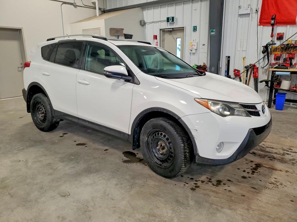 Photo 4 from auction – 2014 TOYOTA RAV4 with VIN 2T3RFREV3EW189602