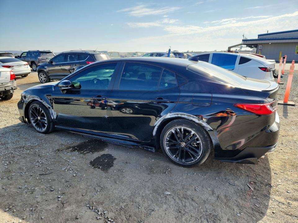 Photo 2 from auction – 2025 TOYOTA CAMRY with VIN 4T1DAACK3SU122893