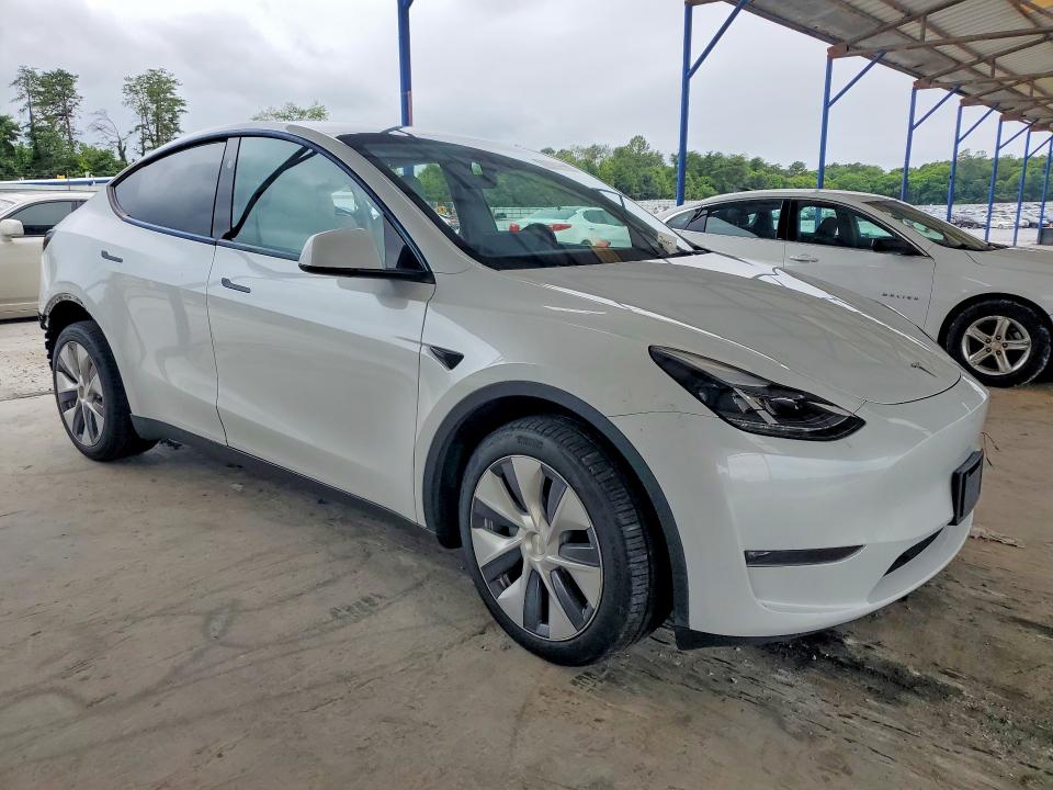 Photo 4 from auction – 2023 TESLA MODEL Y with VIN 7SAYGDEE7PA176677