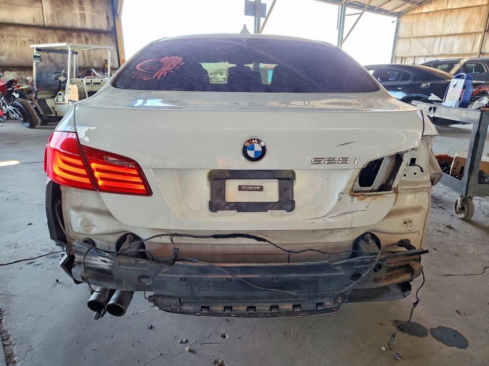 Photo 6 from auction – 2013 BMW 528 with VIN WBAXG5C50DD231880
