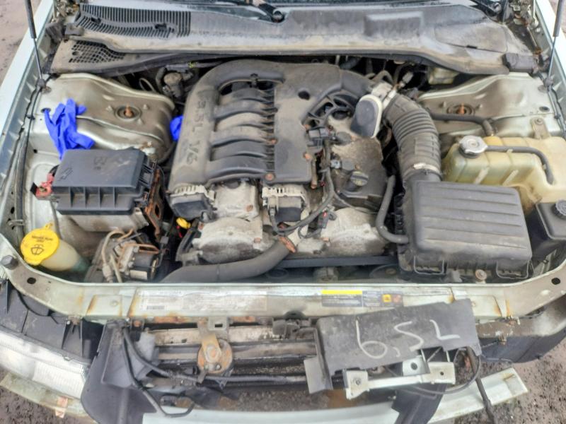 Photo 11 from auction – 2006 CHRYSLER 300 with VIN 2C3KK53G06H307136