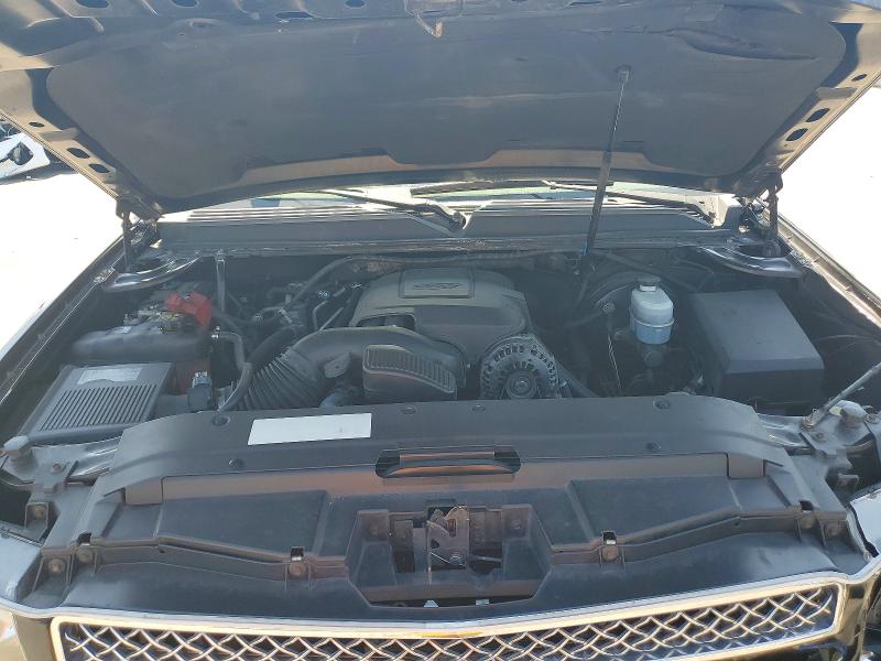 Снимка 12 от търг – 2011 CHEVROLET TAHOE с VIN 1GNSCBE00BR140835
