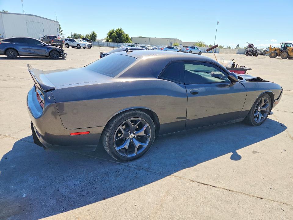 Photo 3 from auction – 2019 DODGE CHALLENGER with VIN 2C3CDZBT2KH552258