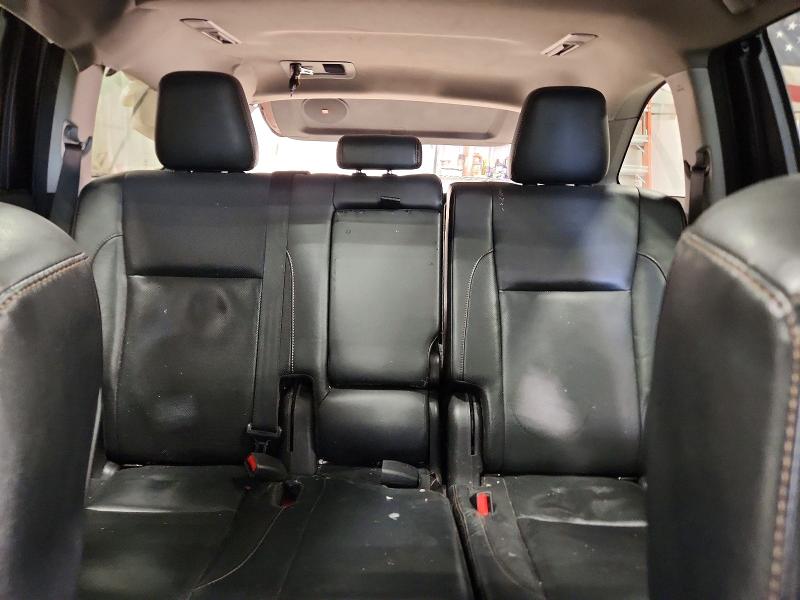 Photo 10 from auction – 2017 TOYOTA HIGHLANDER with VIN 5TDDZRFH6HS357667