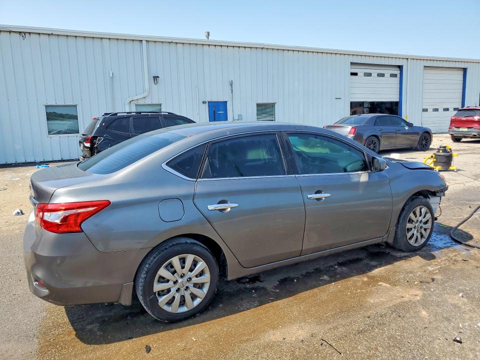 Photo 3 from auction – 2019 NISSAN SENTRA with VIN 3N1AB7AP8KY236099