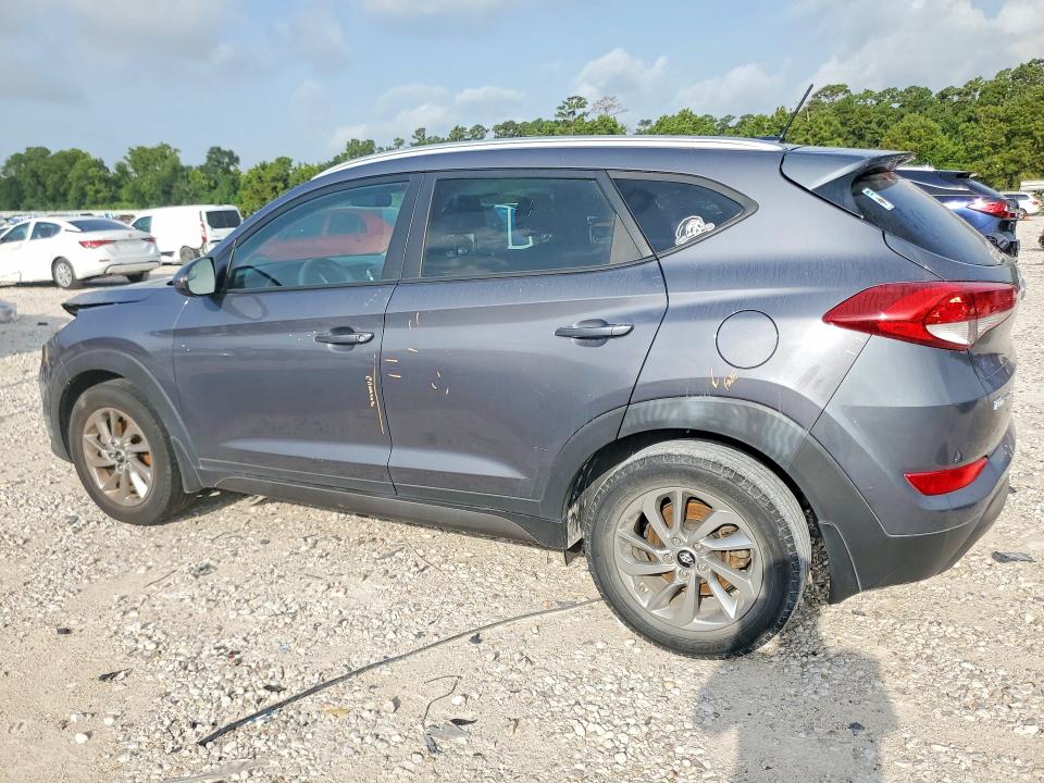 Photo 2 from auction – 2016 HYUNDAI TUCSON with VIN KM8J33A45GU160727