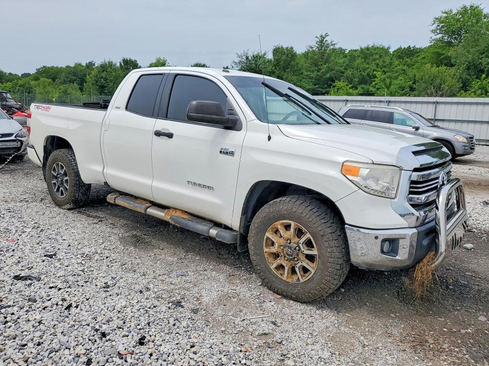 Photo 4 from auction – 2017 TOYOTA TUNDRA with VIN 5TFUY5F11HX595676