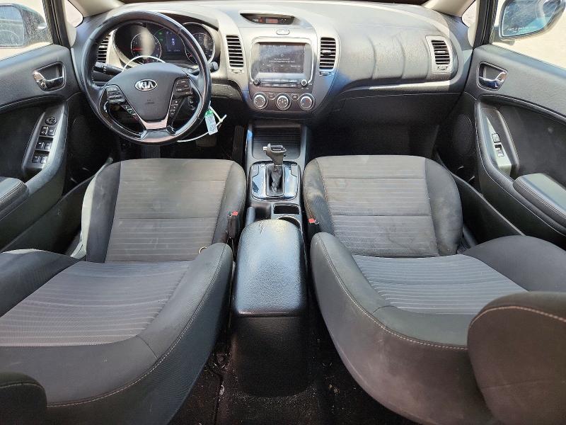 Photo 8 from auction – 2018 KIA FORTE with VIN 3KPFL4A78JE207250