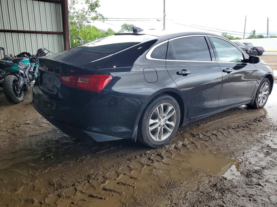 Photo 3 from auction – 2017 CHEVROLET MALIBU with VIN 1G1ZE5ST2HF118520