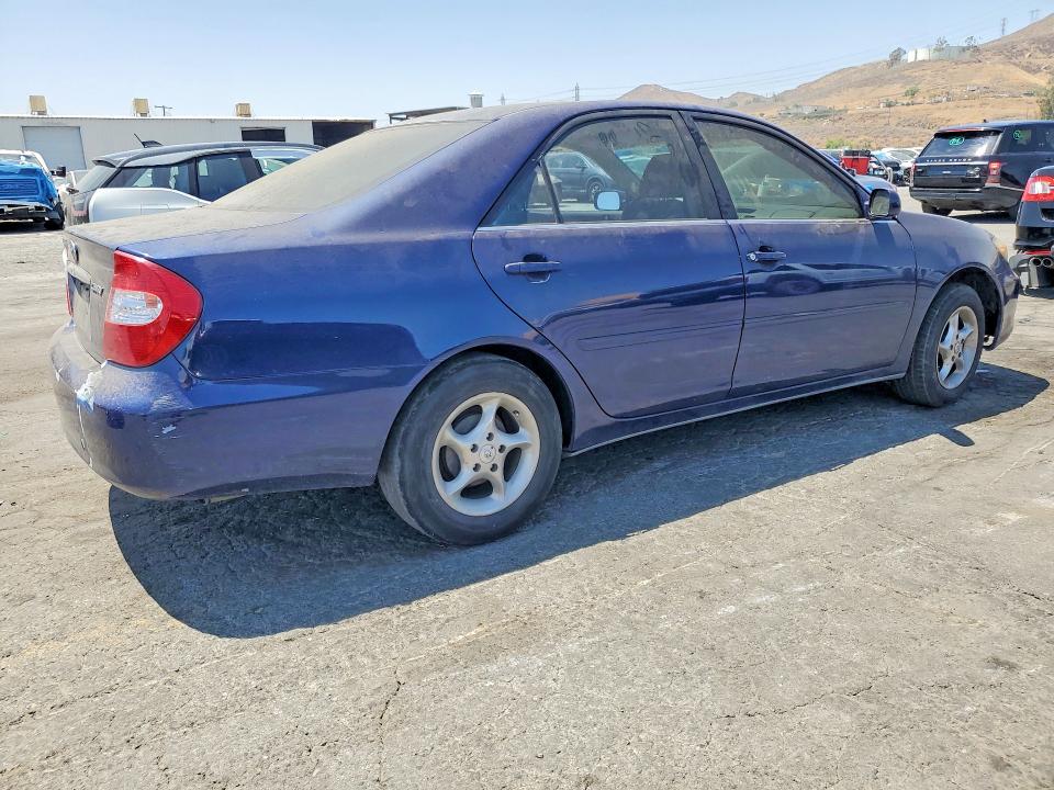 Photo 3 from auction – 2003 TOYOTA CAMRY with VIN JTDBE32K630166487