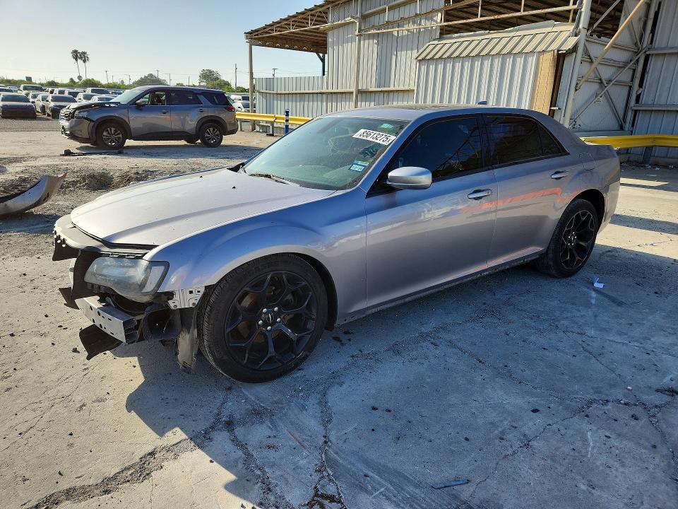 2015 CHRYSLER 300 - Търг №85613275