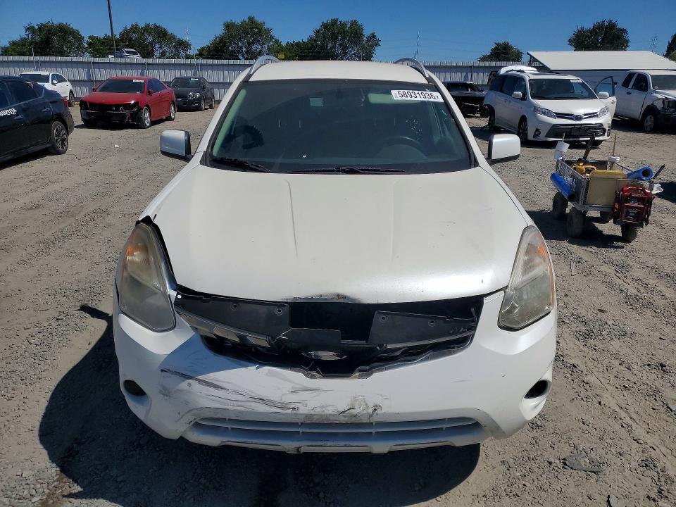 Photo 5 from auction – 2011 NISSAN ROGUE with VIN JN8AS5MT5BW179009