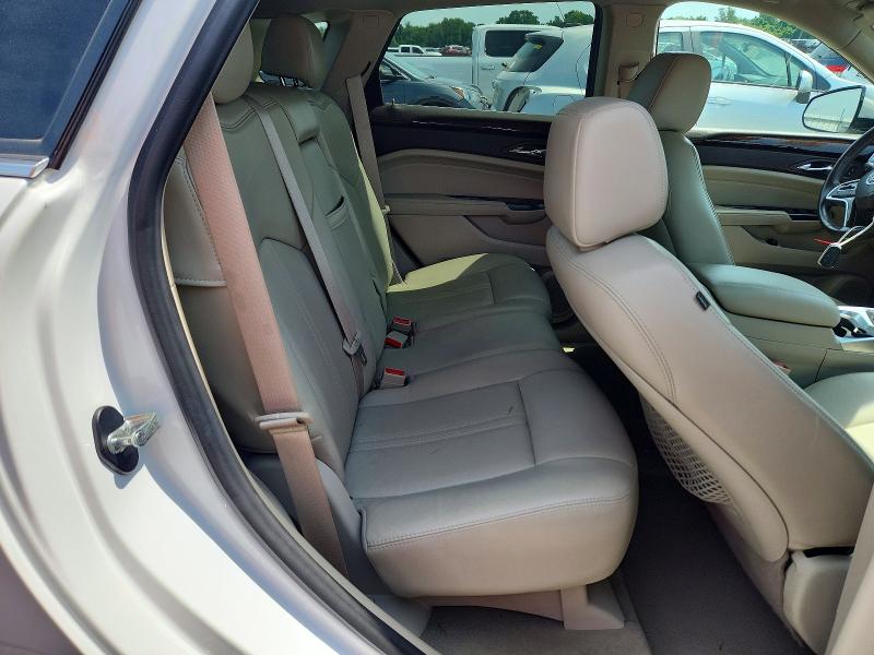 Photo 10 from auction – 2015 CADILLAC SRX with VIN 3GYFNEE34FS632720