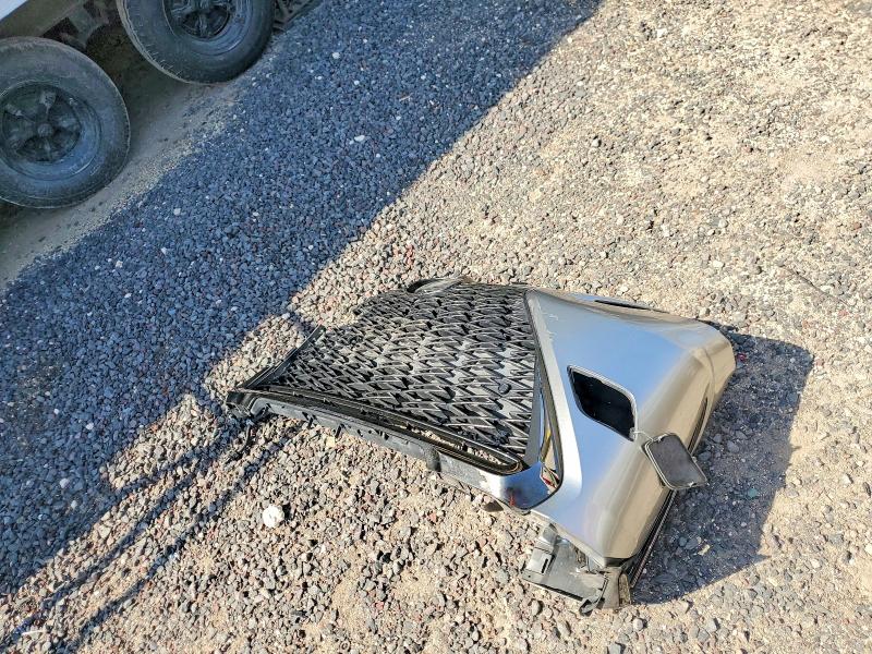 Photo 13 from auction – 2019 LEXUS UX with VIN JTHY3JBH8K2009277